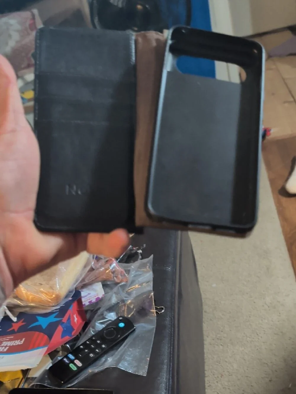 Verizon Google Pixel 8 + 5 Cases Included! – Great Condition
